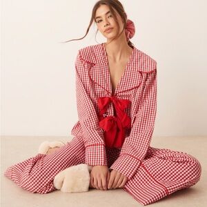 ASOS Gingham Red Bow Tie Front Top Long Sleeve Women’s Small